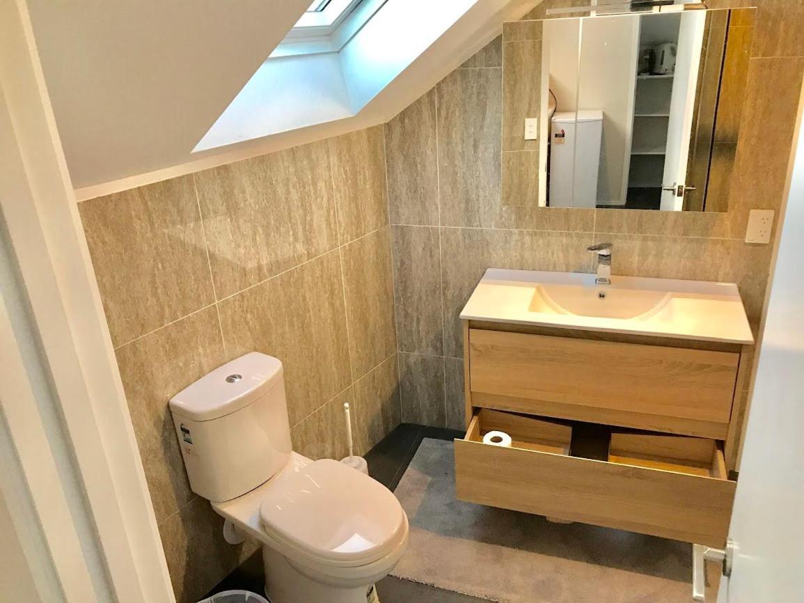 Oakparkvilla Seaviewfamilyroom Kingroom Queenroom-Wifi (Adults Only) Auckland Exterior photo